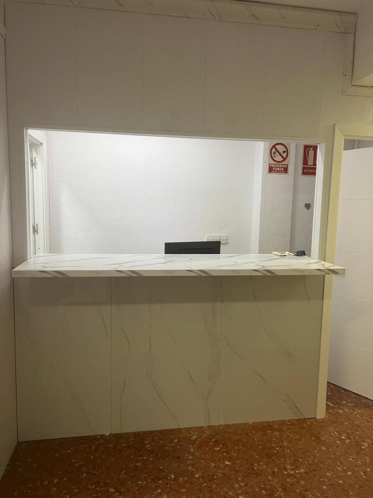 אליקאנטה Just Hostel Capsules מראה חיצוני תמונה